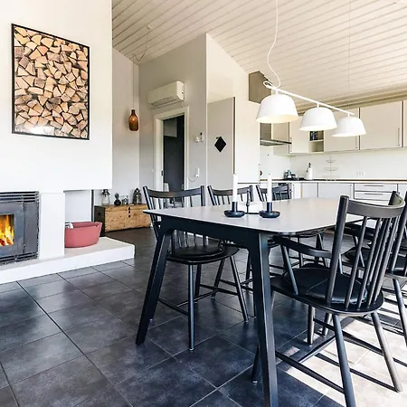 Nyaraló 5 Person On A Karrebæksminde