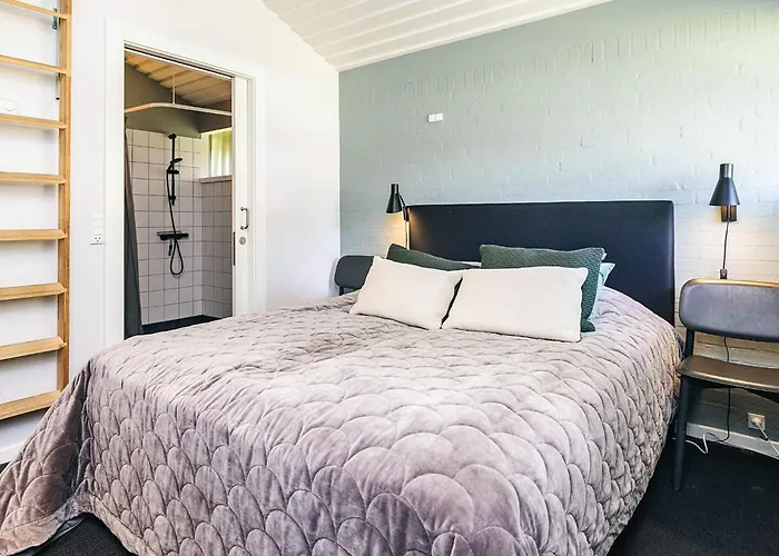 5 Person On A Holiday home